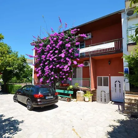 Apartment In Starigrad-paklenica 6819 Starigrad Paklenica
