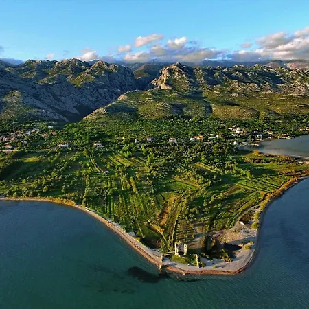 In Starigrad-paklenica 6819